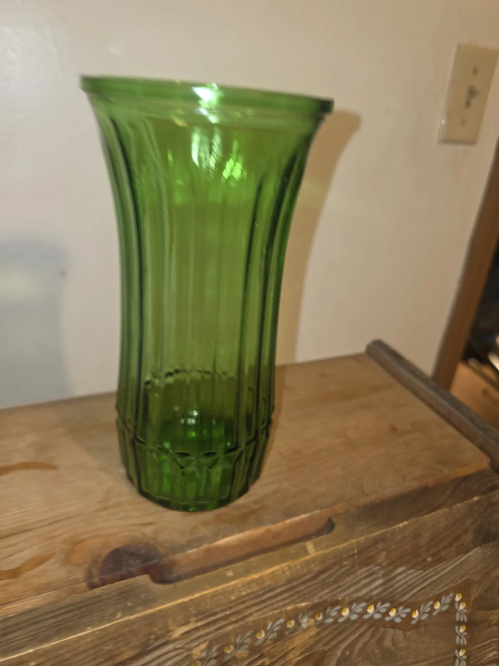 Green Decorative Glass Vase - Brand Unknown